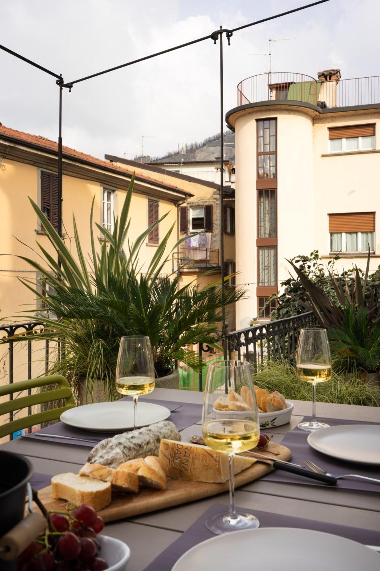 La Casa Sulla Terrazza Apartment Sarnico Exterior foto